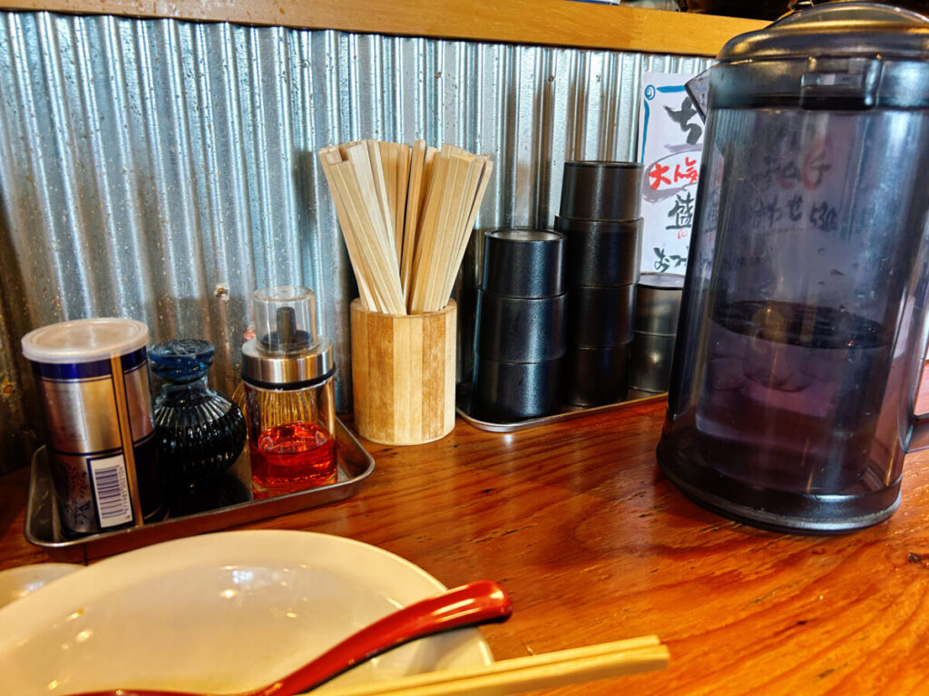 麺や焚く蔵の店内写真