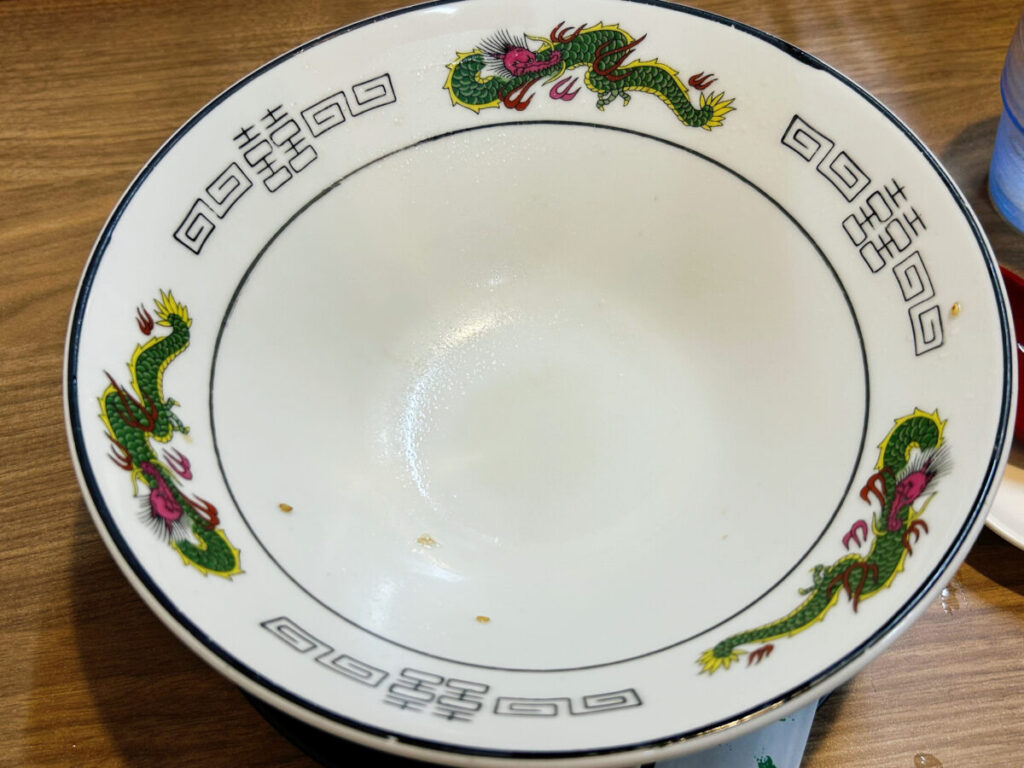 麺やあくつ 白しょうゆラーメン大盛写真