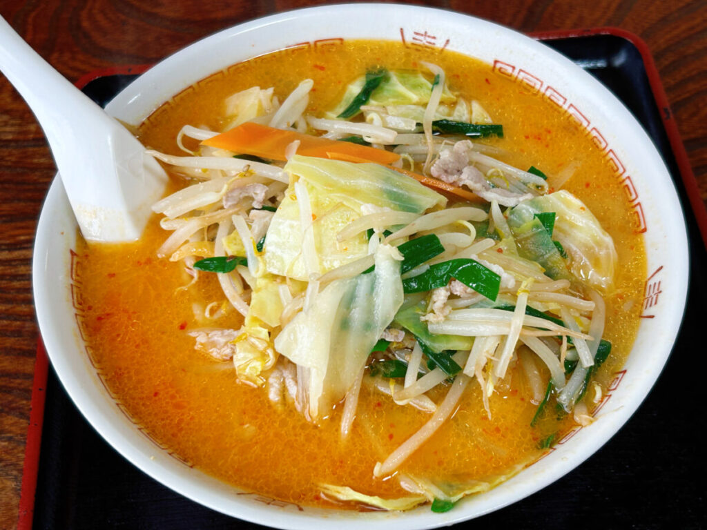 舎食堂(やまきち食堂)みそラーメン大盛写真