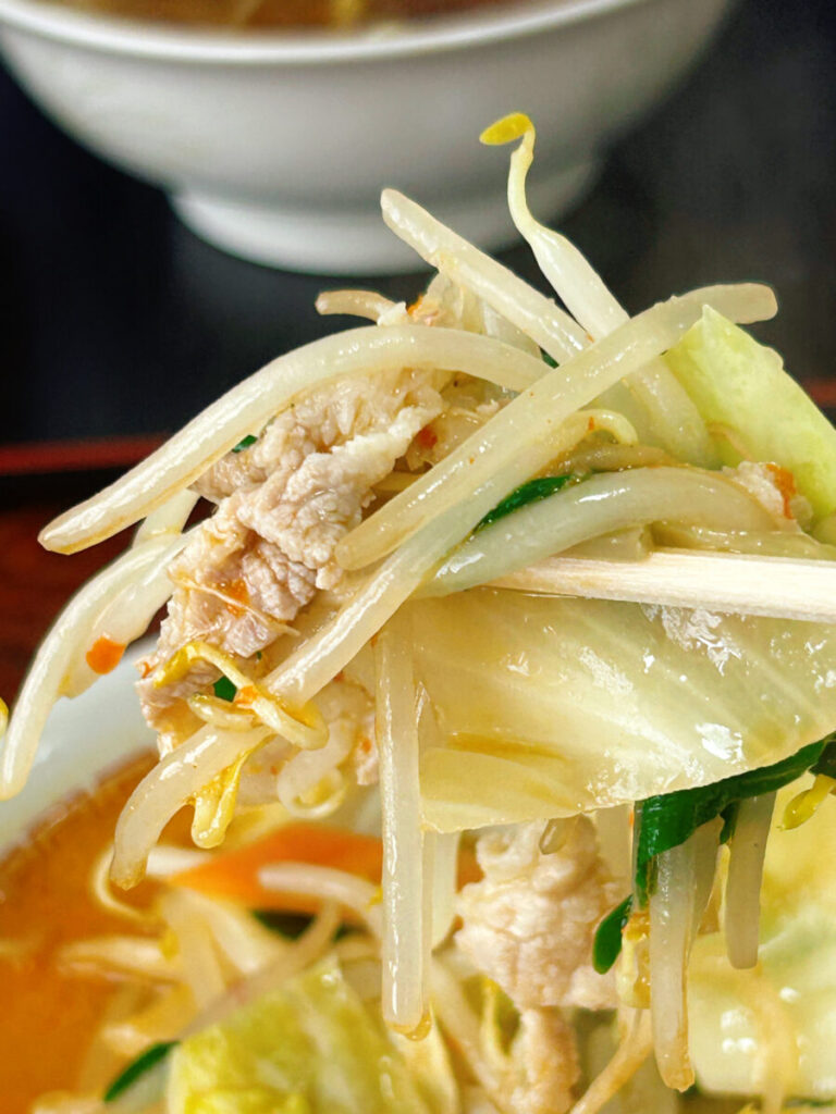 舎食堂(やまきち食堂)みそラーメン大盛写真