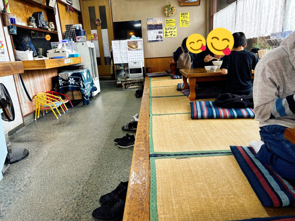 宝来食堂 店内の雰囲気
