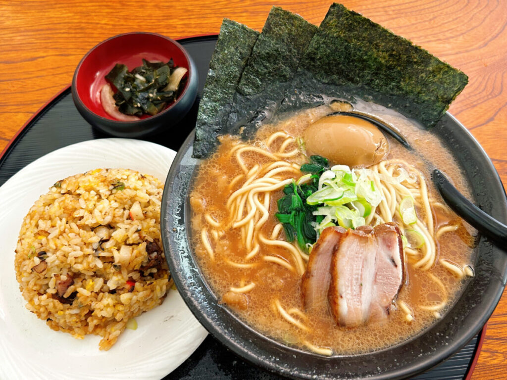 お食事処あおやまあんきん麺&セットチャーハン