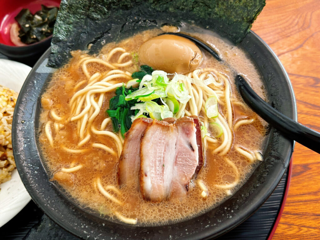 お食事処あおやま あんきん麺写真