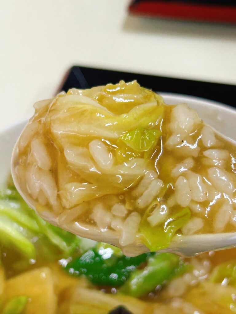 くるくる軒 Cセット(らーめん・半中華丼)写真