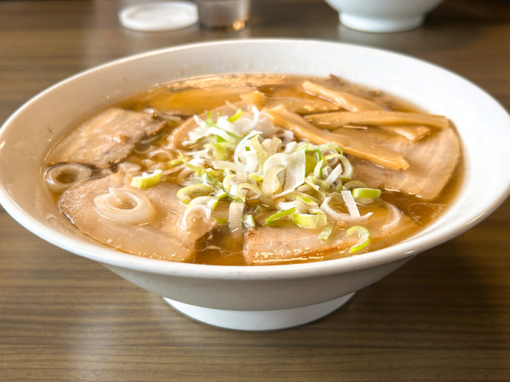 こだわり支那そば 大笑家(たいしょうや)肉そば大盛写真
