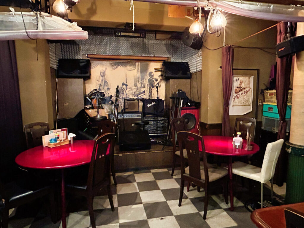 Caffe&軽食の風街亭 店内の雰囲気