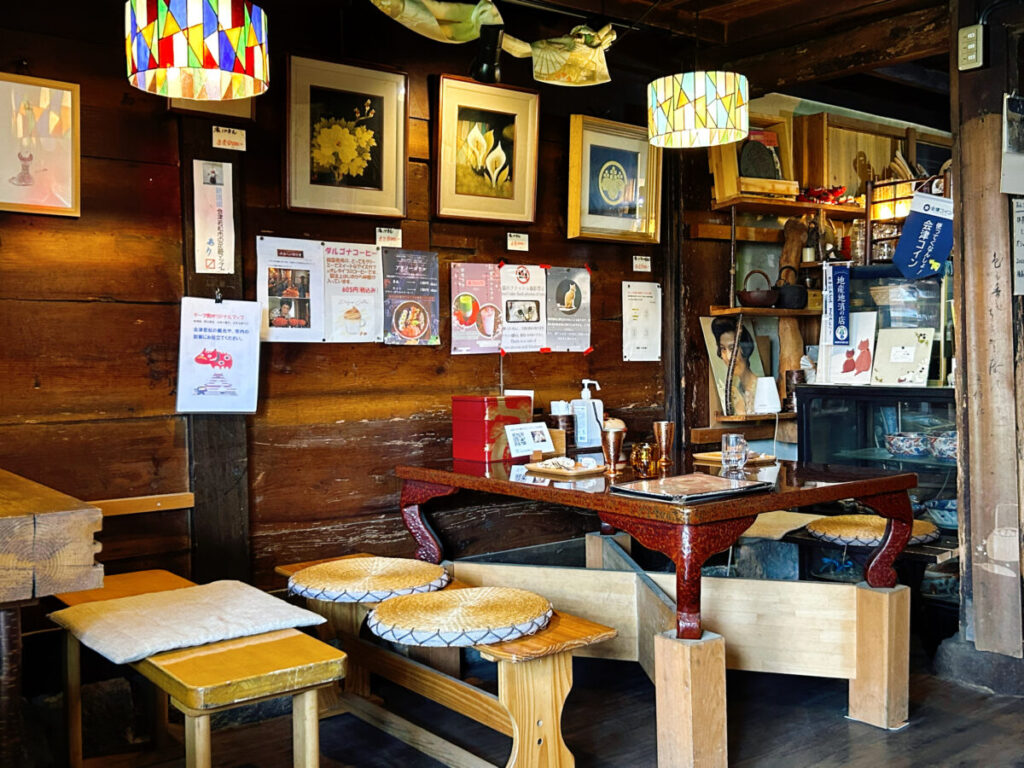 あんてぃーくCafé中の蔵 店内の雰囲気写真