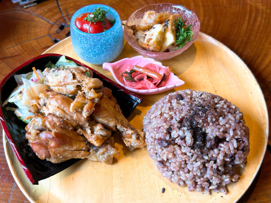 あんてぃーくCafé中の蔵メニュー 寝かせ玄米ランチ