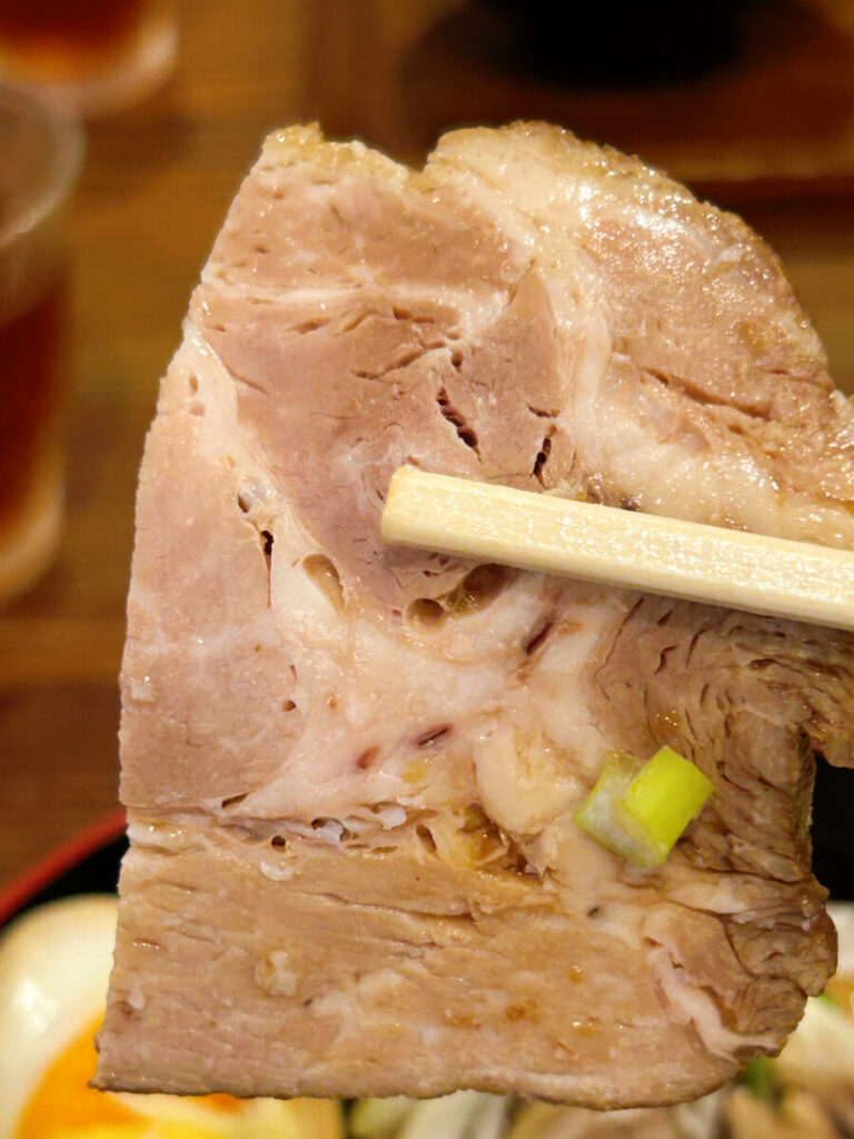 DECCORA(デッコラ)チャーシュー丼(日替わりメニュー)写真