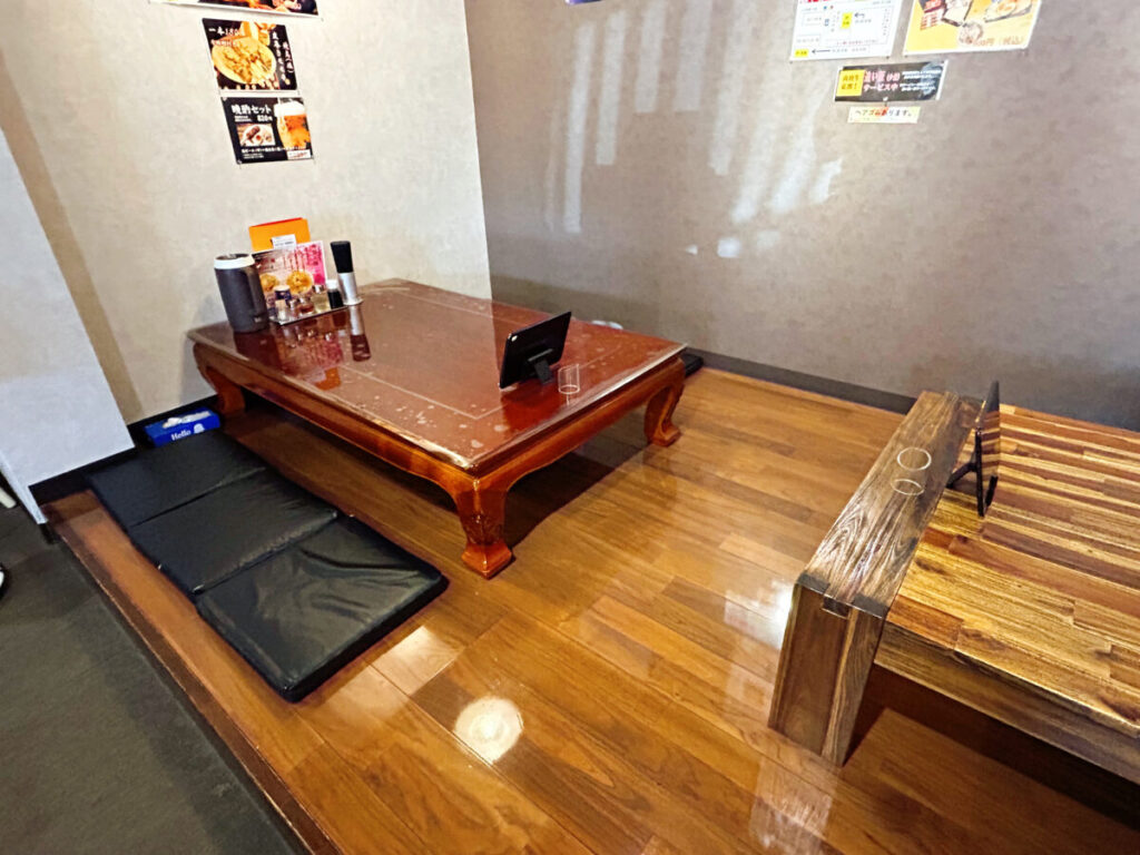 空山NEO 七日町店 店内の雰囲気