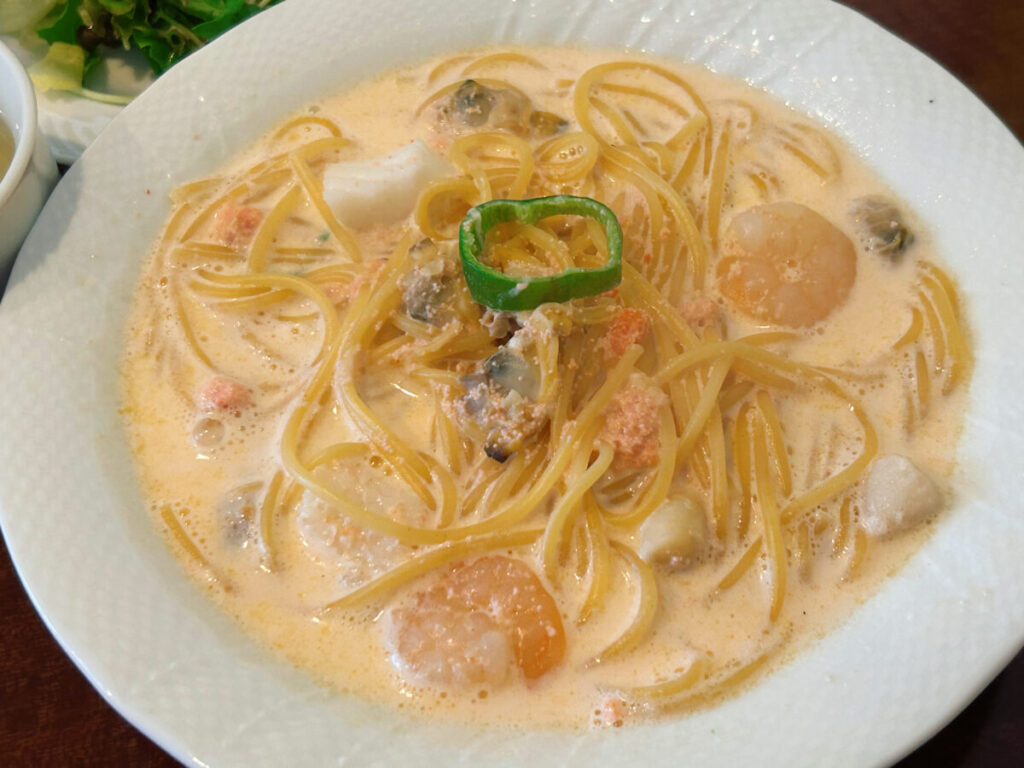 洋食屋ふらいと 魚介メンタイクリームスパゲッティー