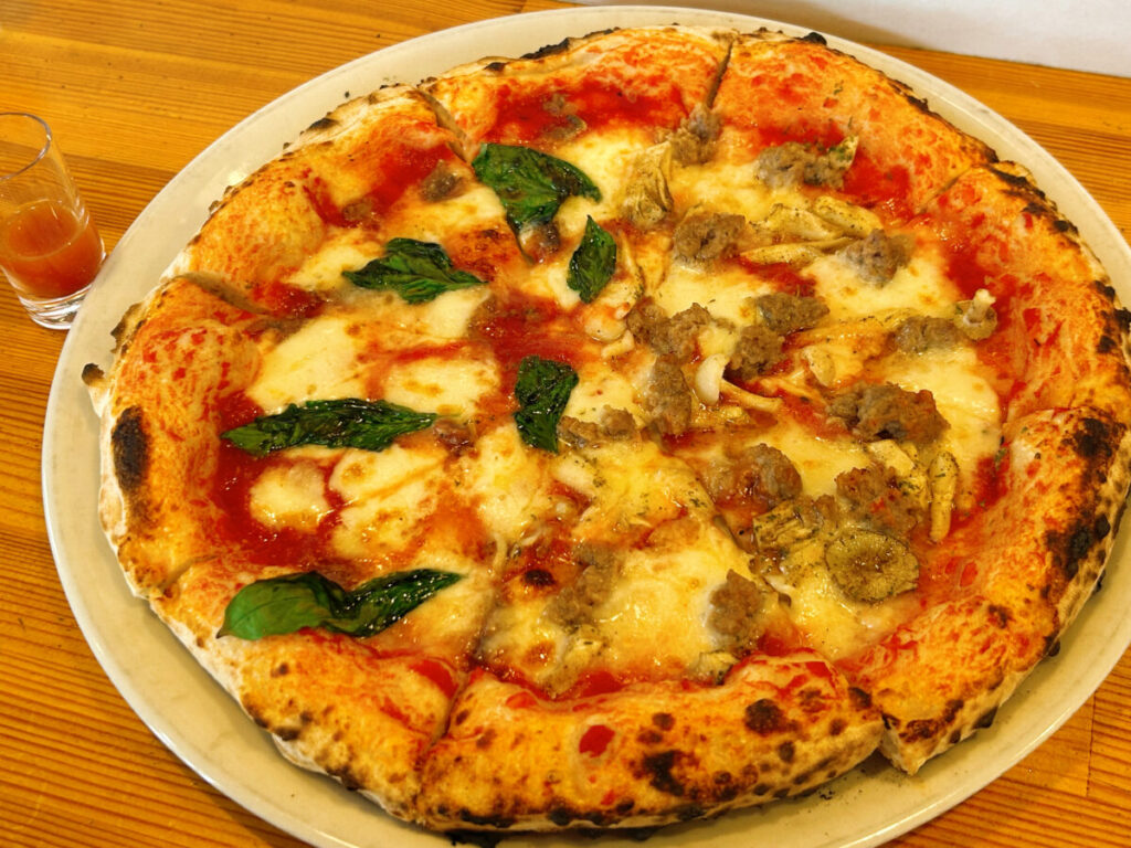 Pizzeria Da Ciro（ピッツェリア ダ チーロ）ロマーナ＆ボスカイオーラ