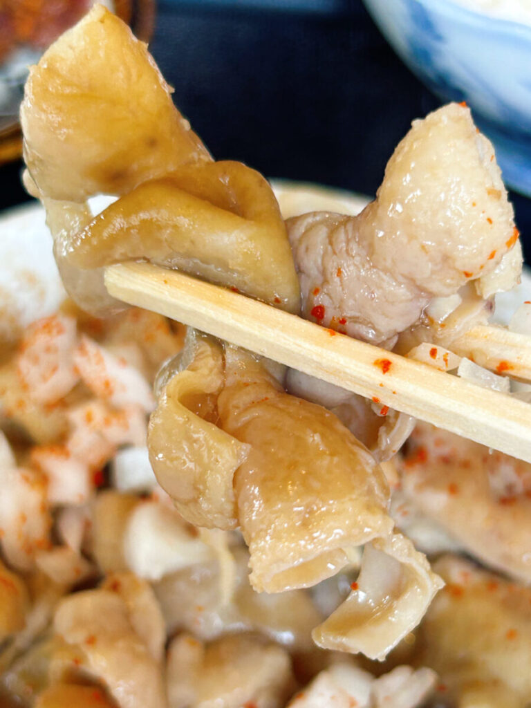 ブルドック もつ煮込みラーメンセット