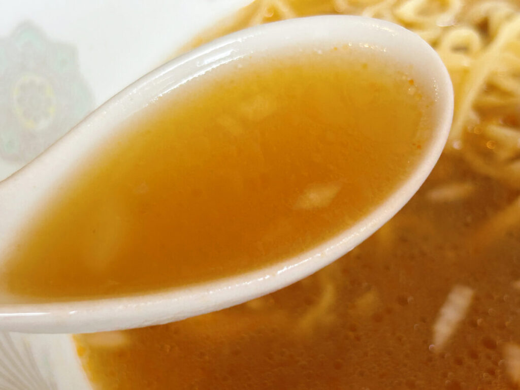 ブルドック もつ煮込みラーメンセット