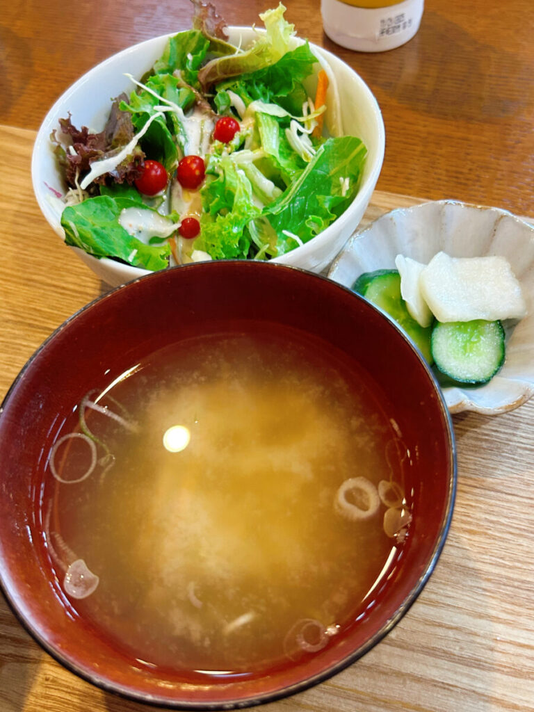 ファットリアこもと やまと豚の焼きソースカツ丼