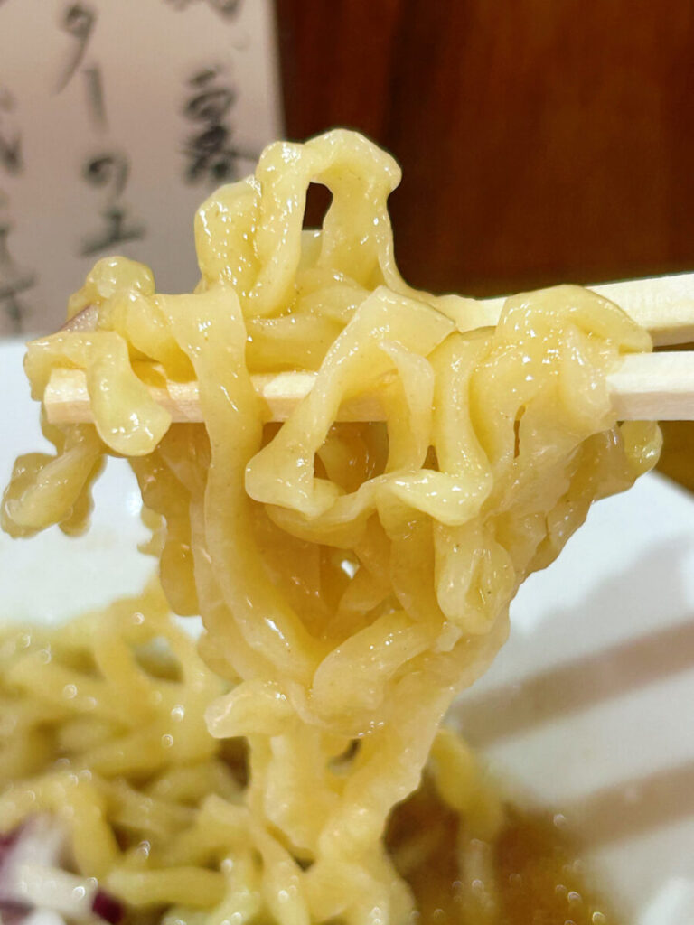 彩麺 春日遅遅 純煮干&和え玉にぼし(ハーフ)