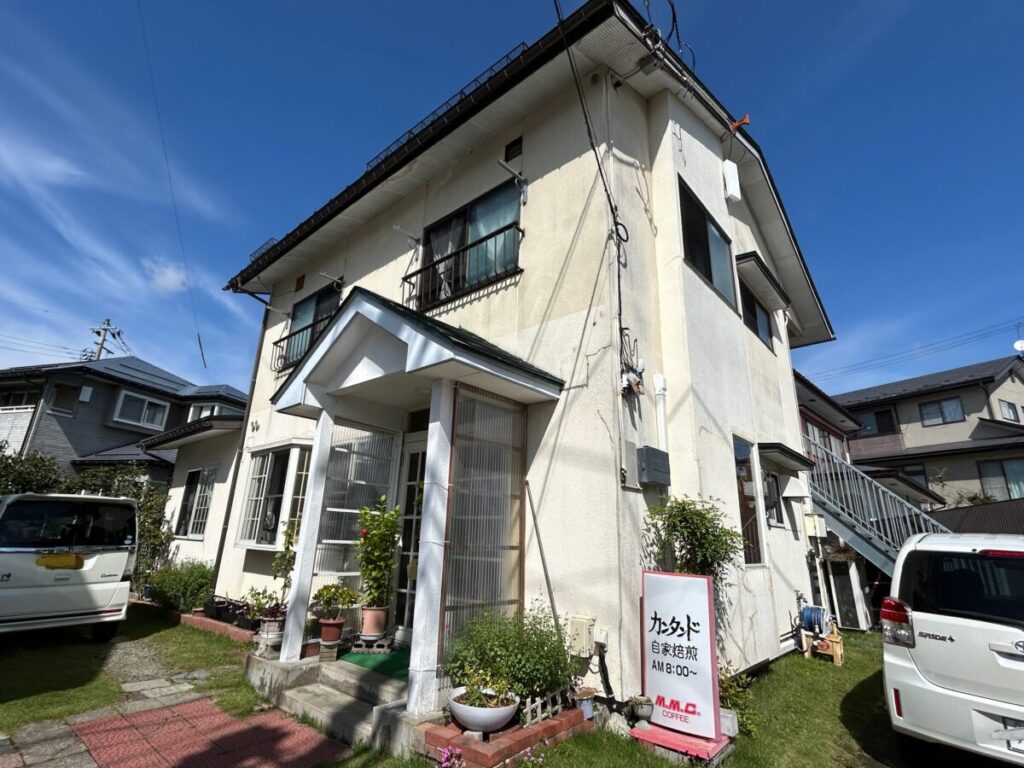 喫茶&軽食カンタンド 店舗外観