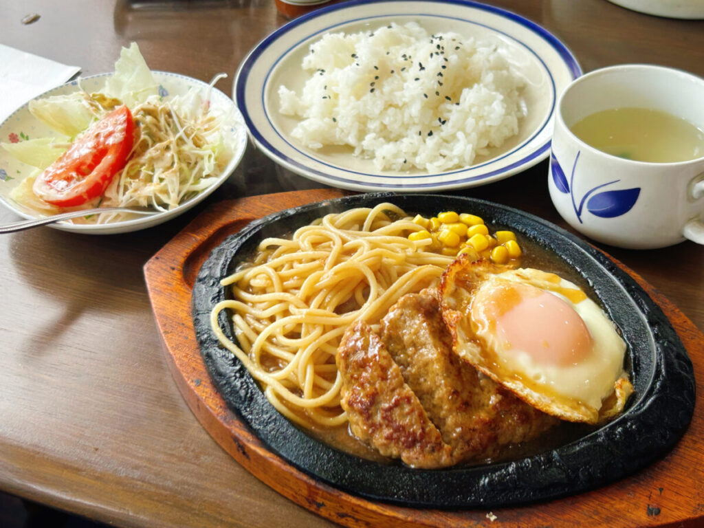 喫茶&軽食カンタンド ハンバーグセット