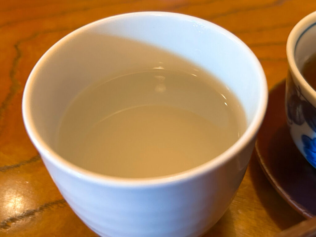 宮古そば処 分家 吉兵衛 カレーつけそば(大) 蕎麦湯