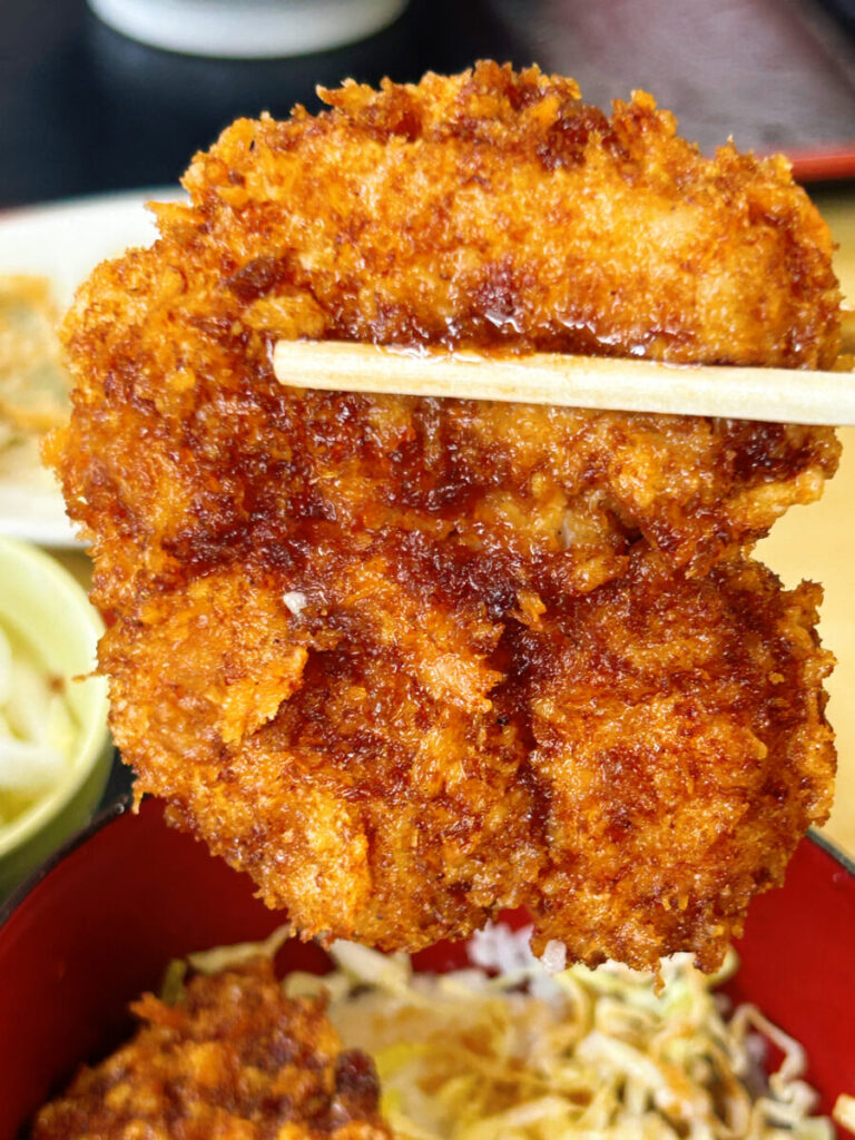 味平食堂 しょうゆラーメン&ミニミニソースカツ丼 ソースかつ