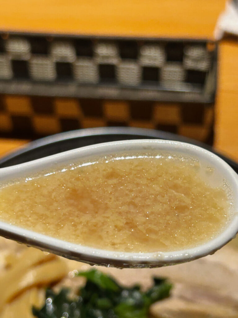 創作dinning 輝香 こってりラーメン大盛