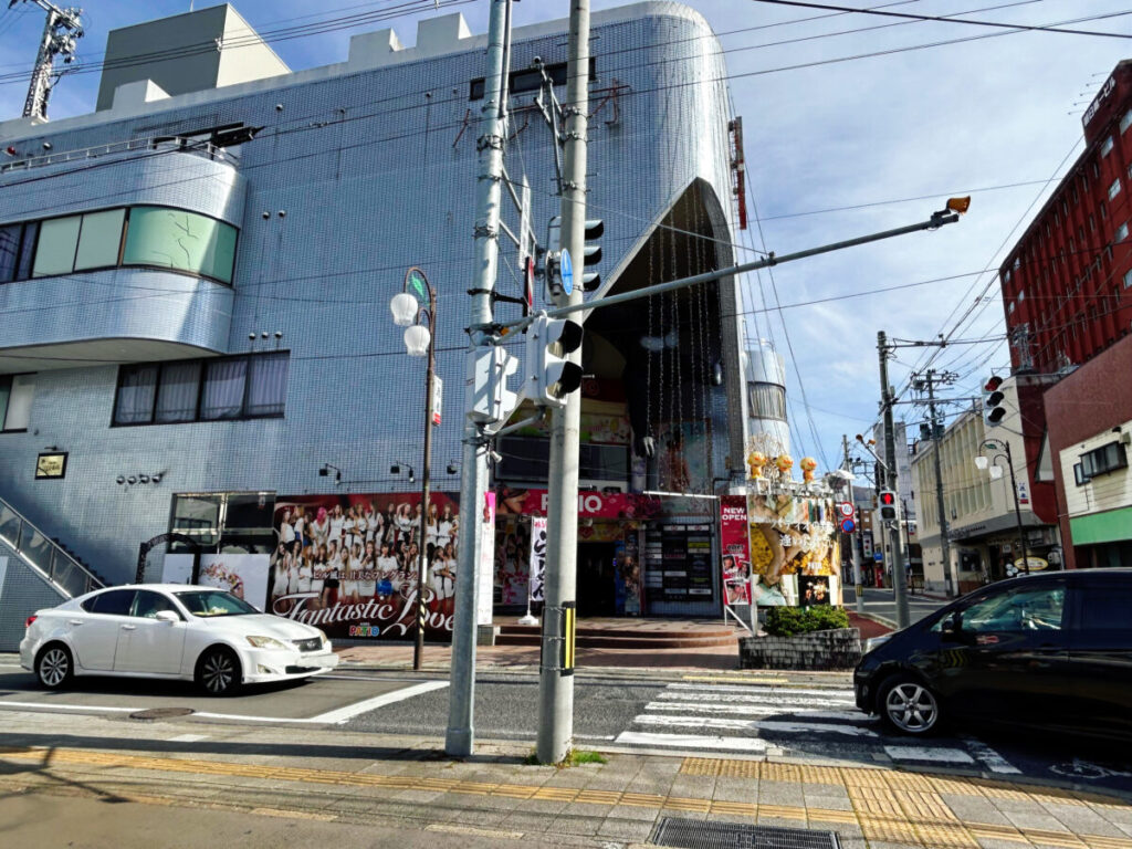 輝香 パティオビル 外観写真