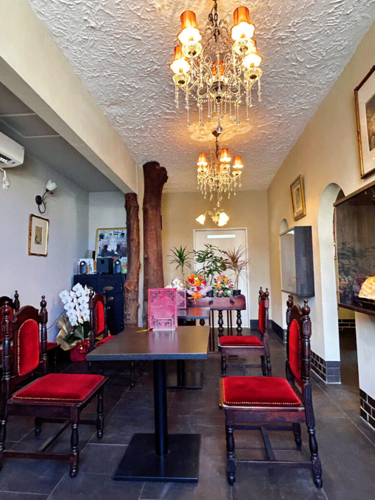 純喫茶ダット 店内 写真 雰囲気