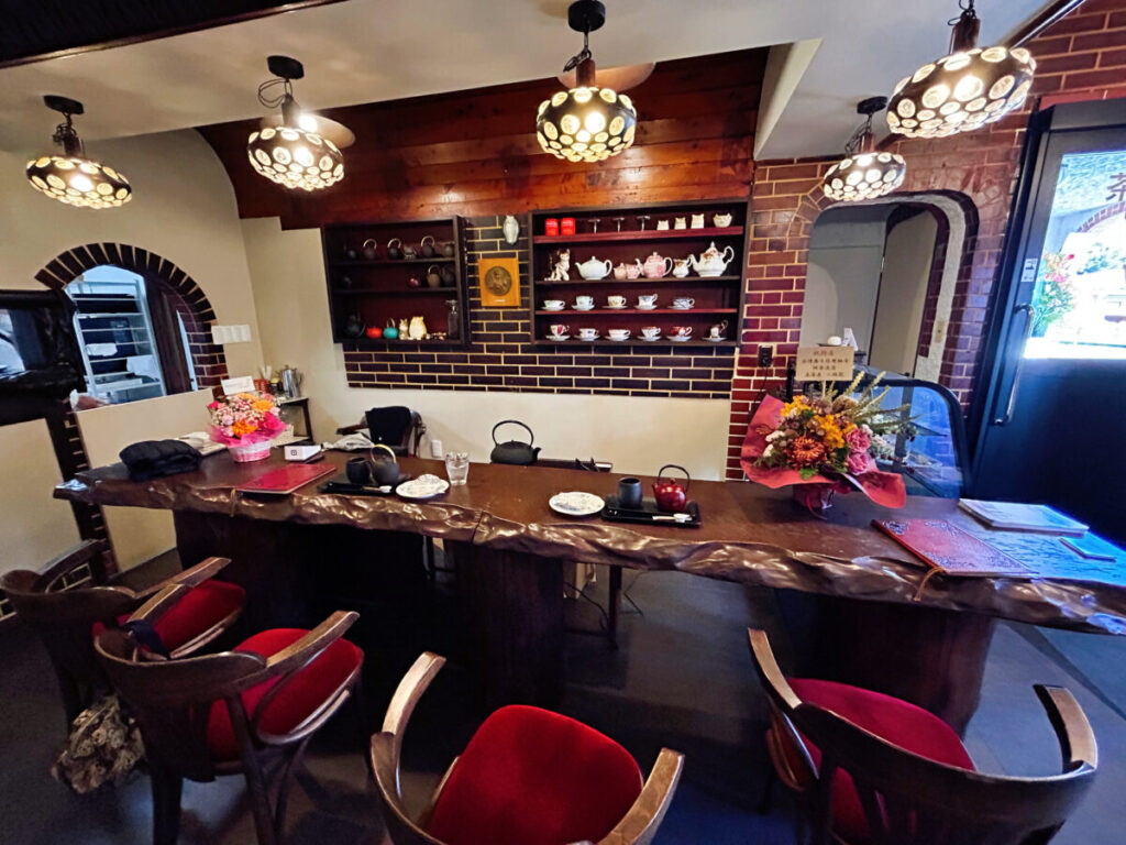 純喫茶ダット 店内 写真 雰囲気