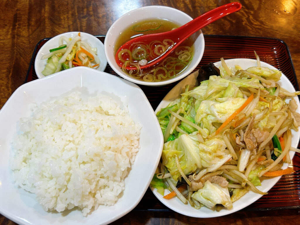 南京飯店 中央店 野菜炒めセット