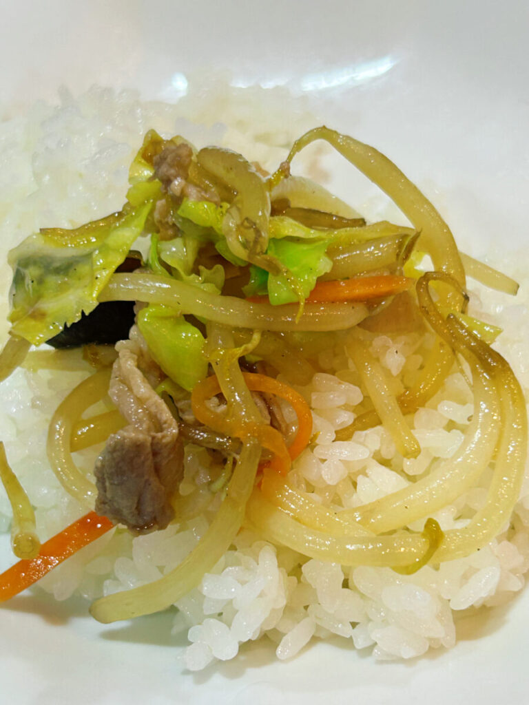 南京飯店 中央店 野菜炒めセット