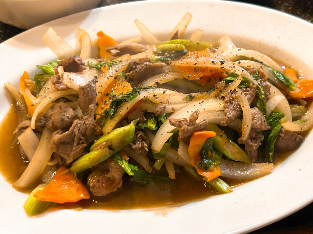 アンちゃん 本格ベトナム料理 牛肉炒めご飯セット