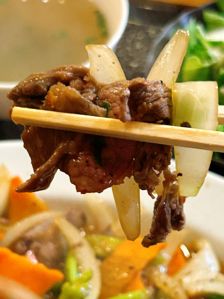 アンちゃん 本格ベトナム料理 牛肉炒めご飯セット