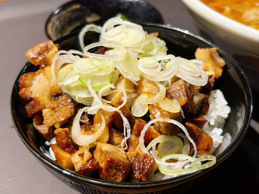 らぁ麺 まる らーめん+ミニチャーシュー丼 Dセット