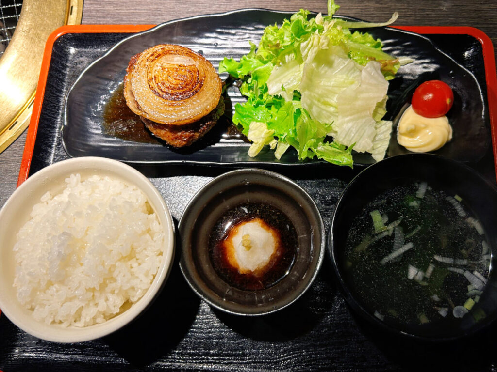 牛ぞう ランチ 照り焼きハンバーグおろし添え