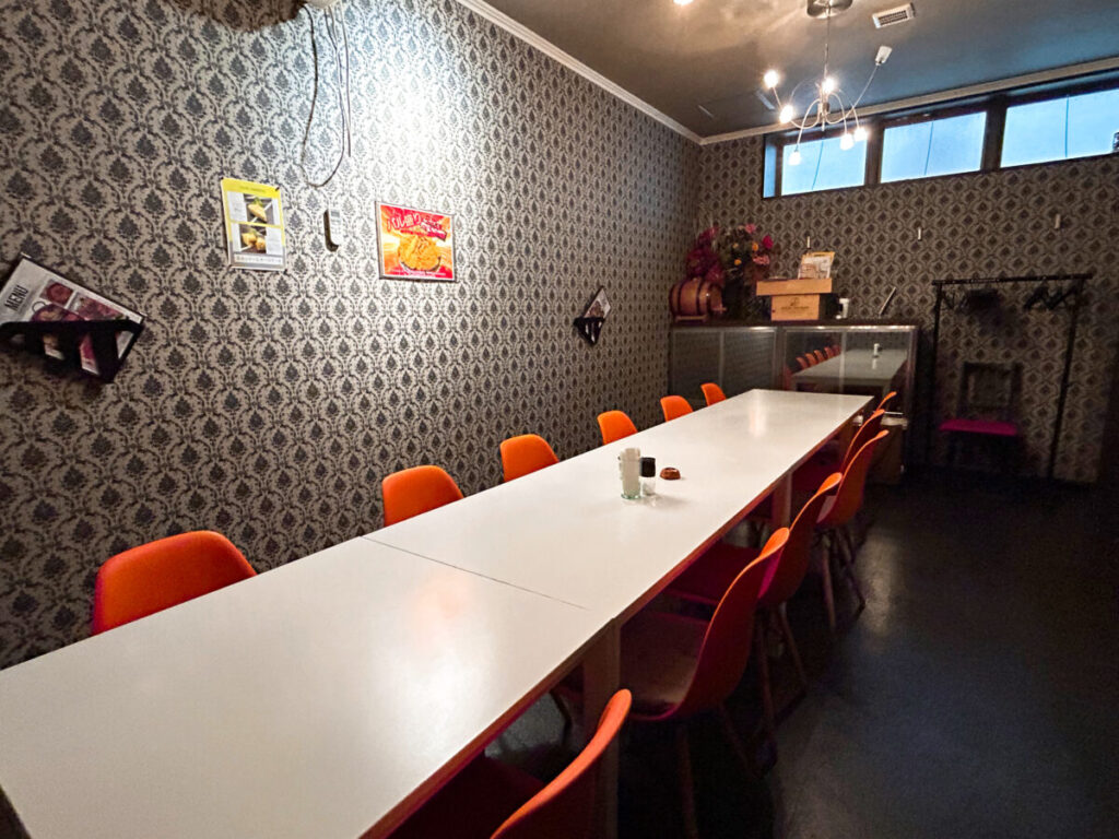 會津バル　店内 写真 個室