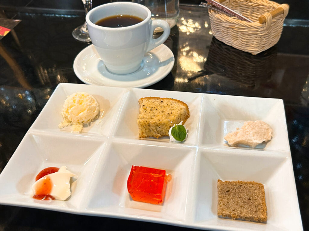 會津バル ランチ デザート