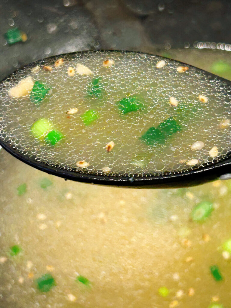 担々麺とお肉の会社みなかわ 青山椒塩らあめん 中盛