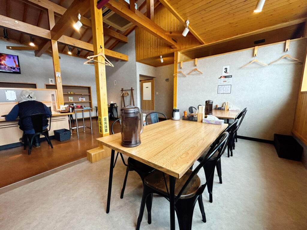 つけ麺 弐瓶 店内 写真