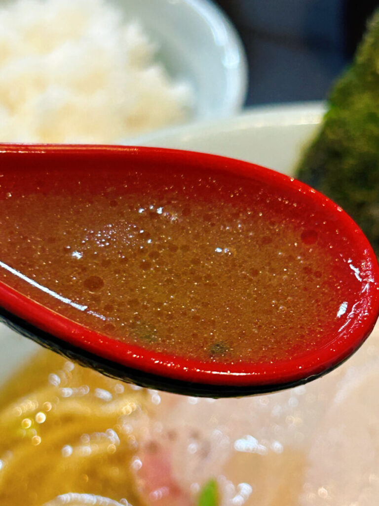横浜家系ラーメン 郷戸家本店 家系ラーメン 大盛 写真 会津若松市