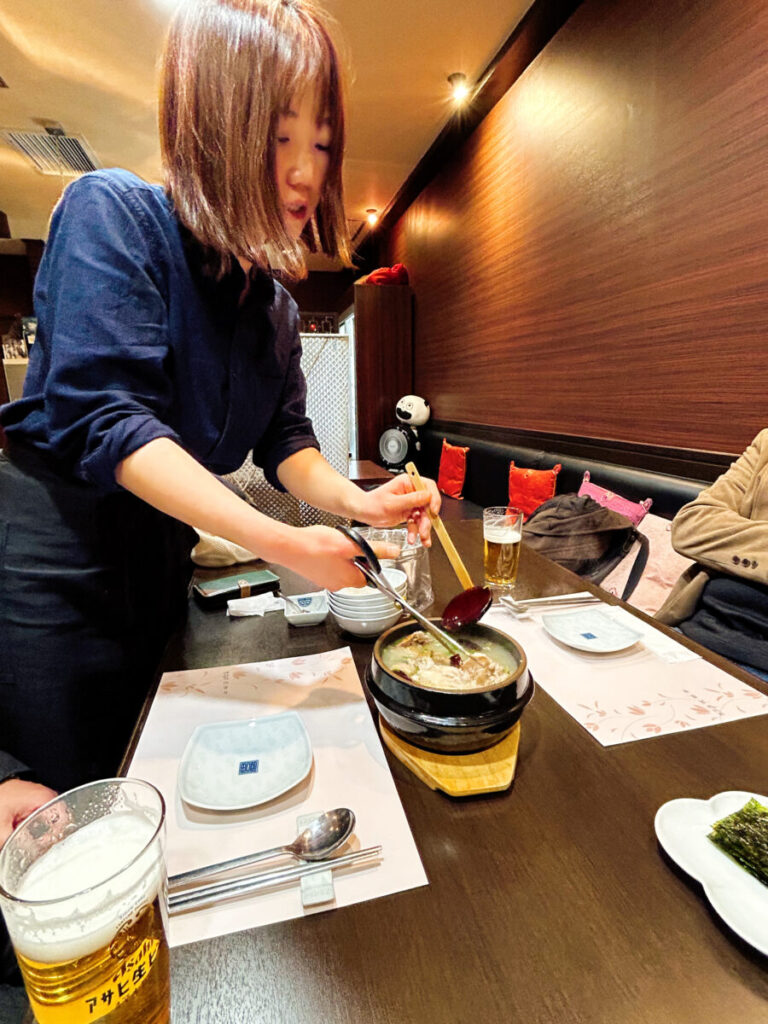 花郎亭 サムゲタン 参鶏湯