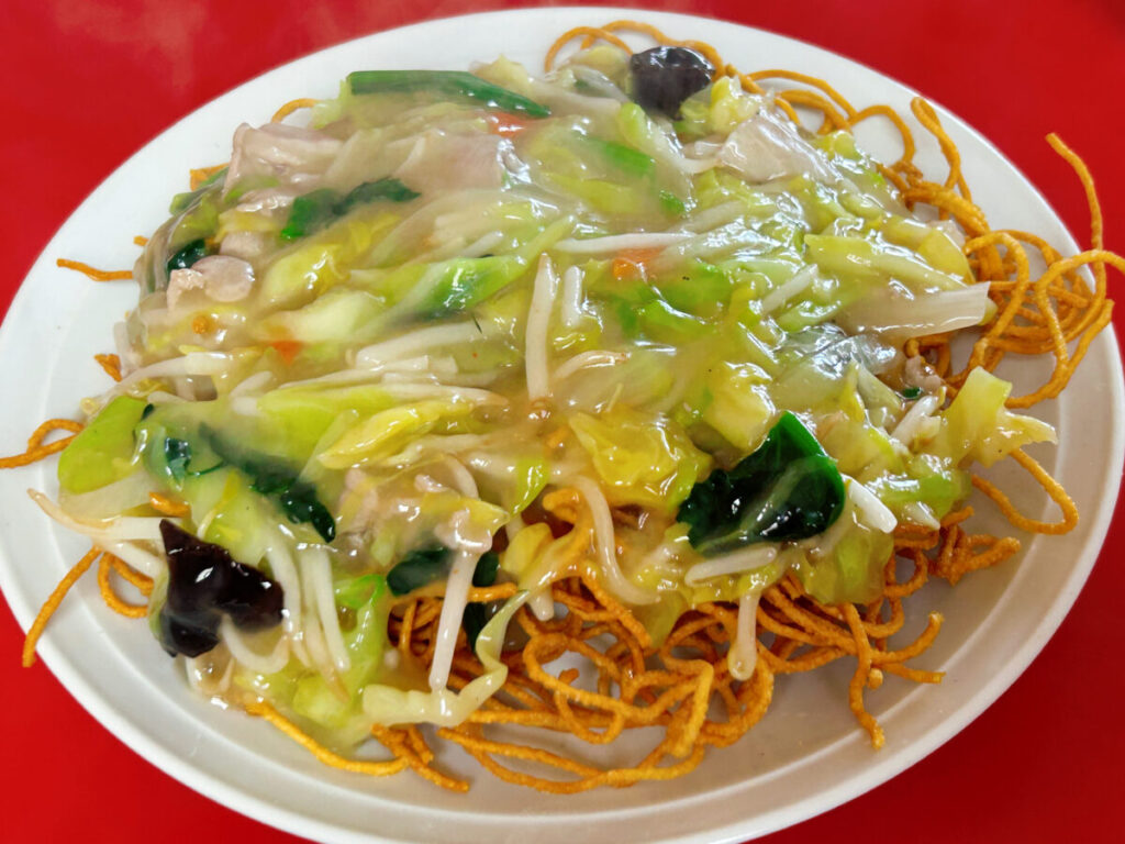 萬来軒 千石店 揚げ焼きそば大盛