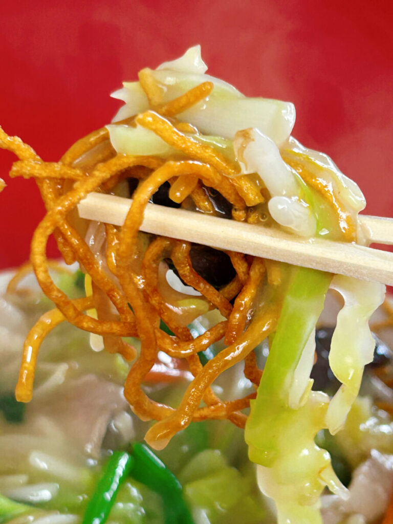 萬来軒 千石店 揚げ焼きそば大盛