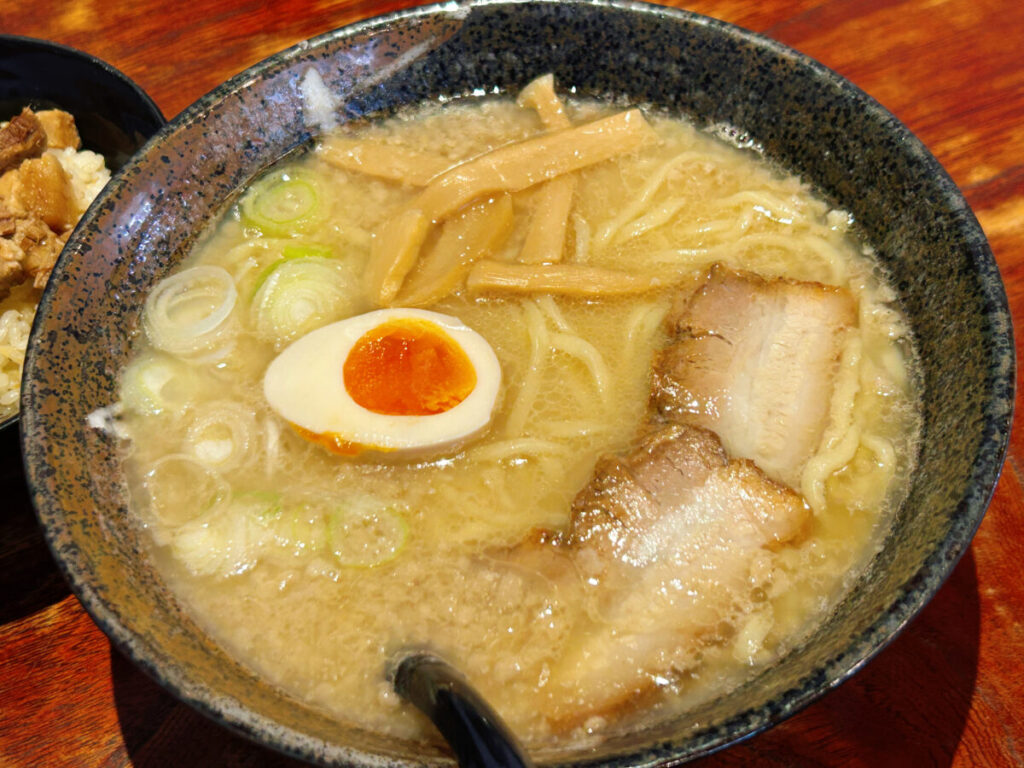 頓珍館 濃厚 みそこってりらーめん