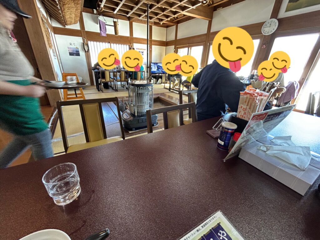 奥裏磐梯 らぁめんや 店内 写真