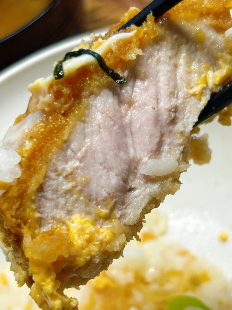 和食レストランきちんとごはん虹 出汁香る煮込みカツ丼定食