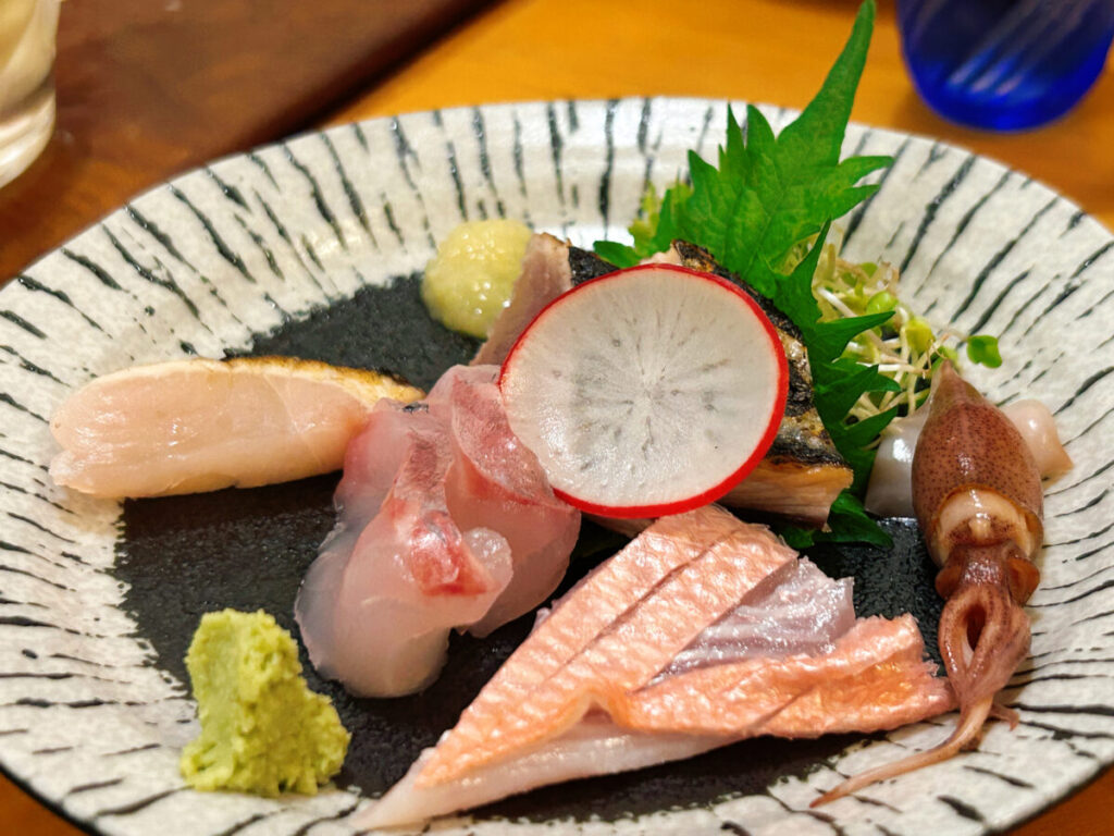 お酒とお肴 鍛冶屋  刺身５点盛り