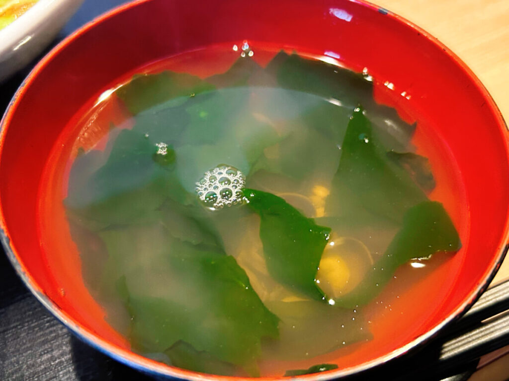 わいわい丸 レバニラ炒め定食 しじみ汁