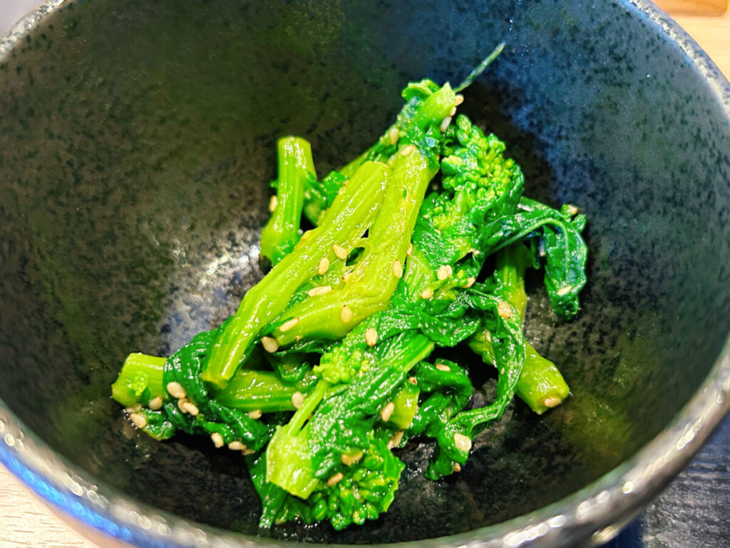 わいわい丸 レバニラ炒め定食 副菜