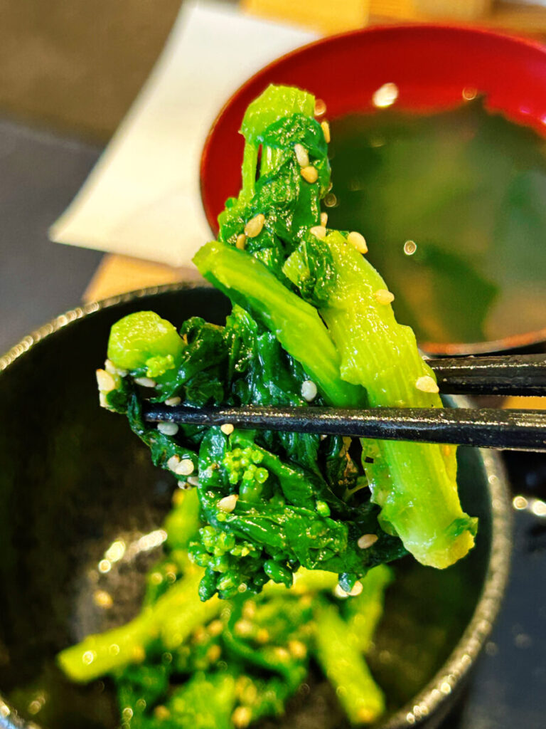 わいわい丸 レバニラ炒め定食 副菜