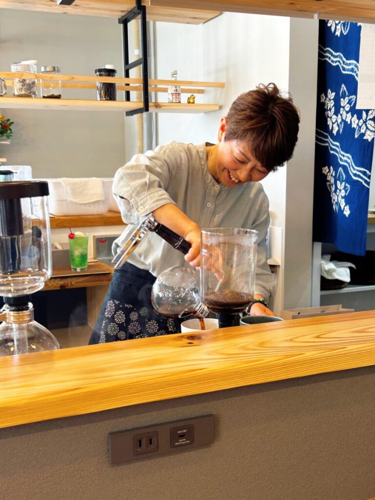 Inacafe_青木呉服店 青木加恵